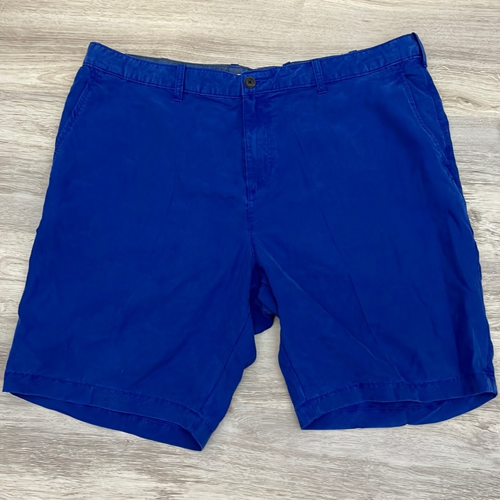 Perry Ellis Royal Blue Men’s Shorts with Side Pockets & Belt Loops Waist 40